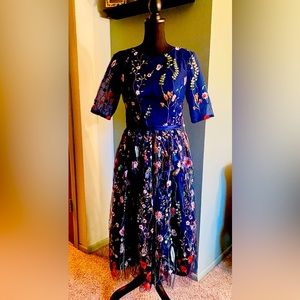 TS Couture Women Empire Floral Party Formal Dress Illusion Neck Half Sleeve Sz 8